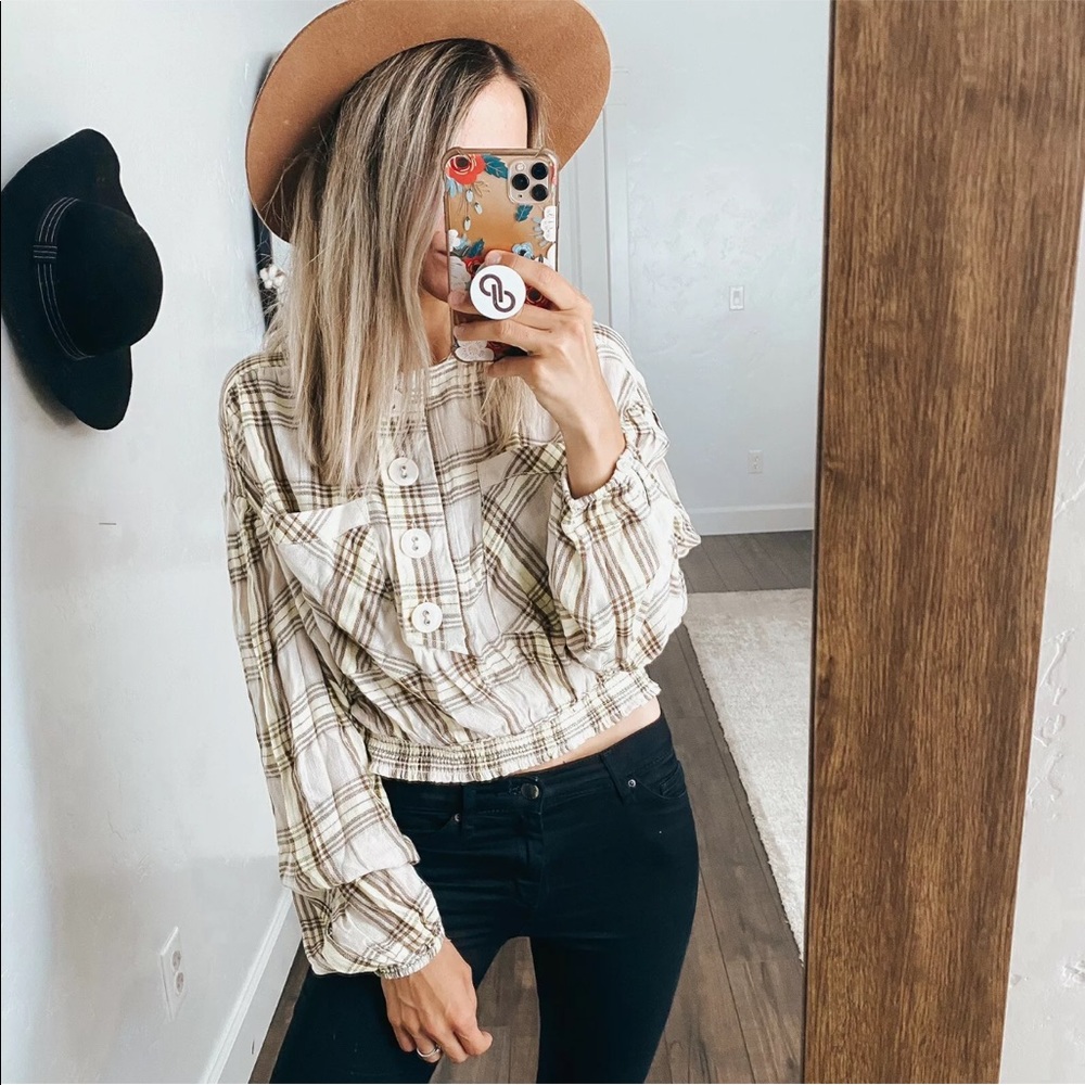 FREE PEOPLE - It’s the Good Life Plaid Top with Pale Green Accents - Picture 3 of 12